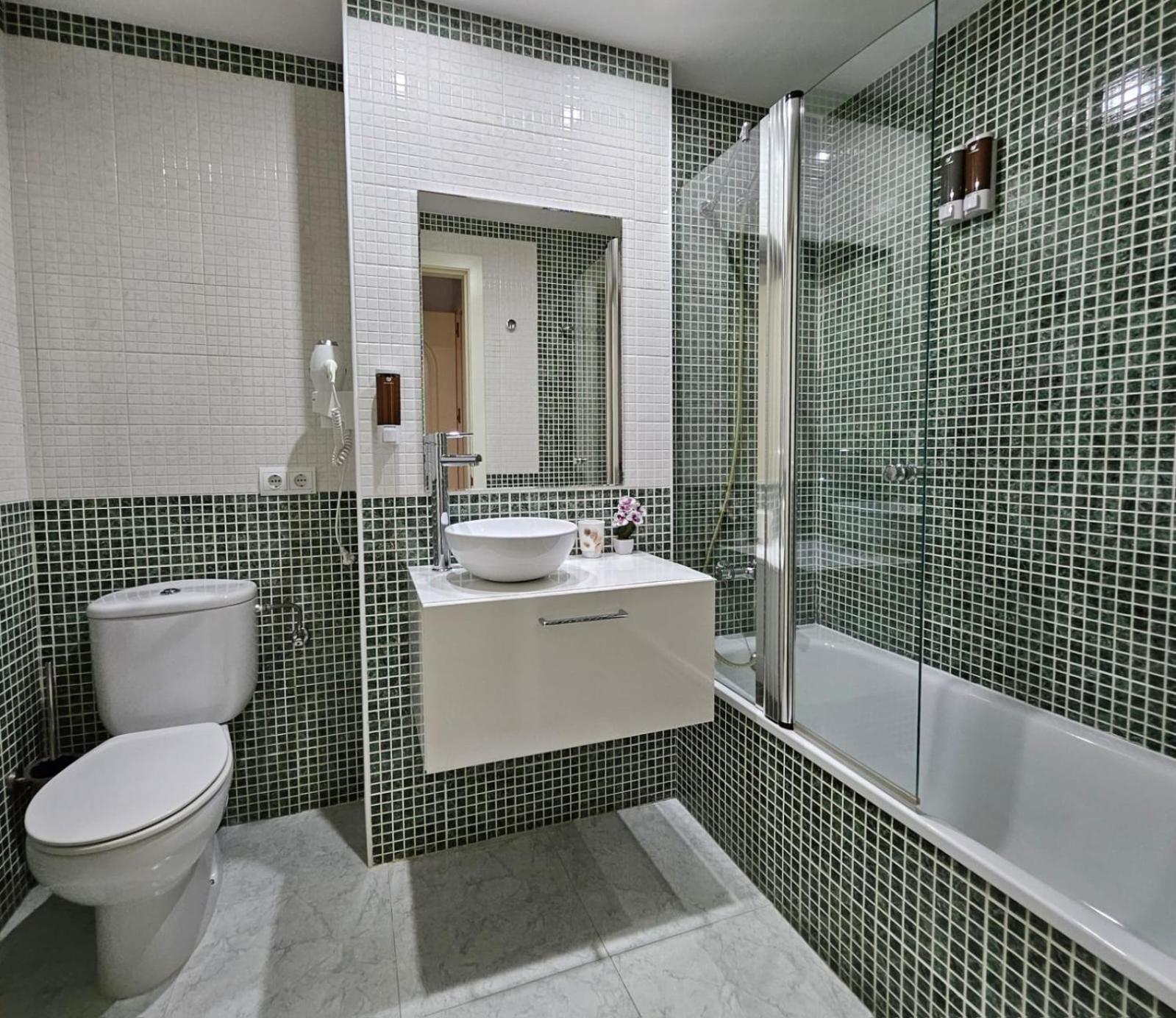 Apartamento Vilallonga Figueres  Zewnętrze zdjęcie